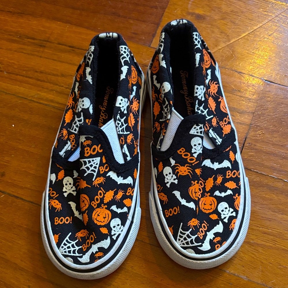 Tommy Bahama Black Slip-On Shoes with Halloween Print